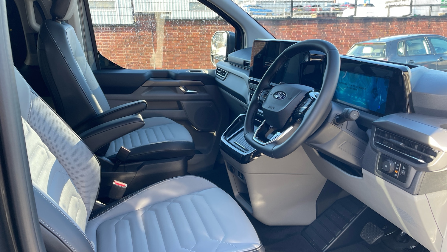 Used Ford Tourneo Custom 2026 for sale - 78155263: Photo 6