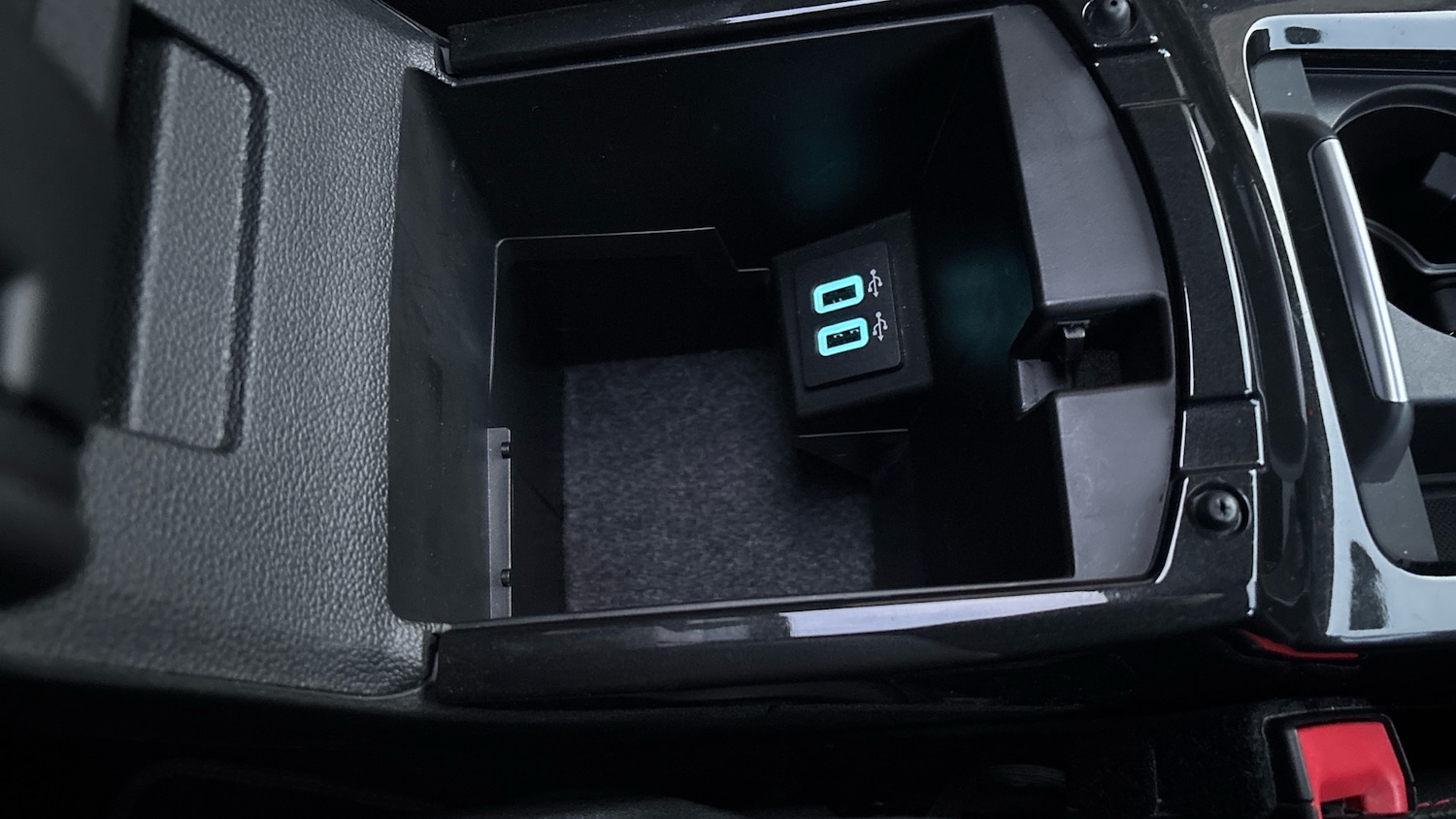 Used Ford Kuga 2018 for sale - 76910923: Photo 37