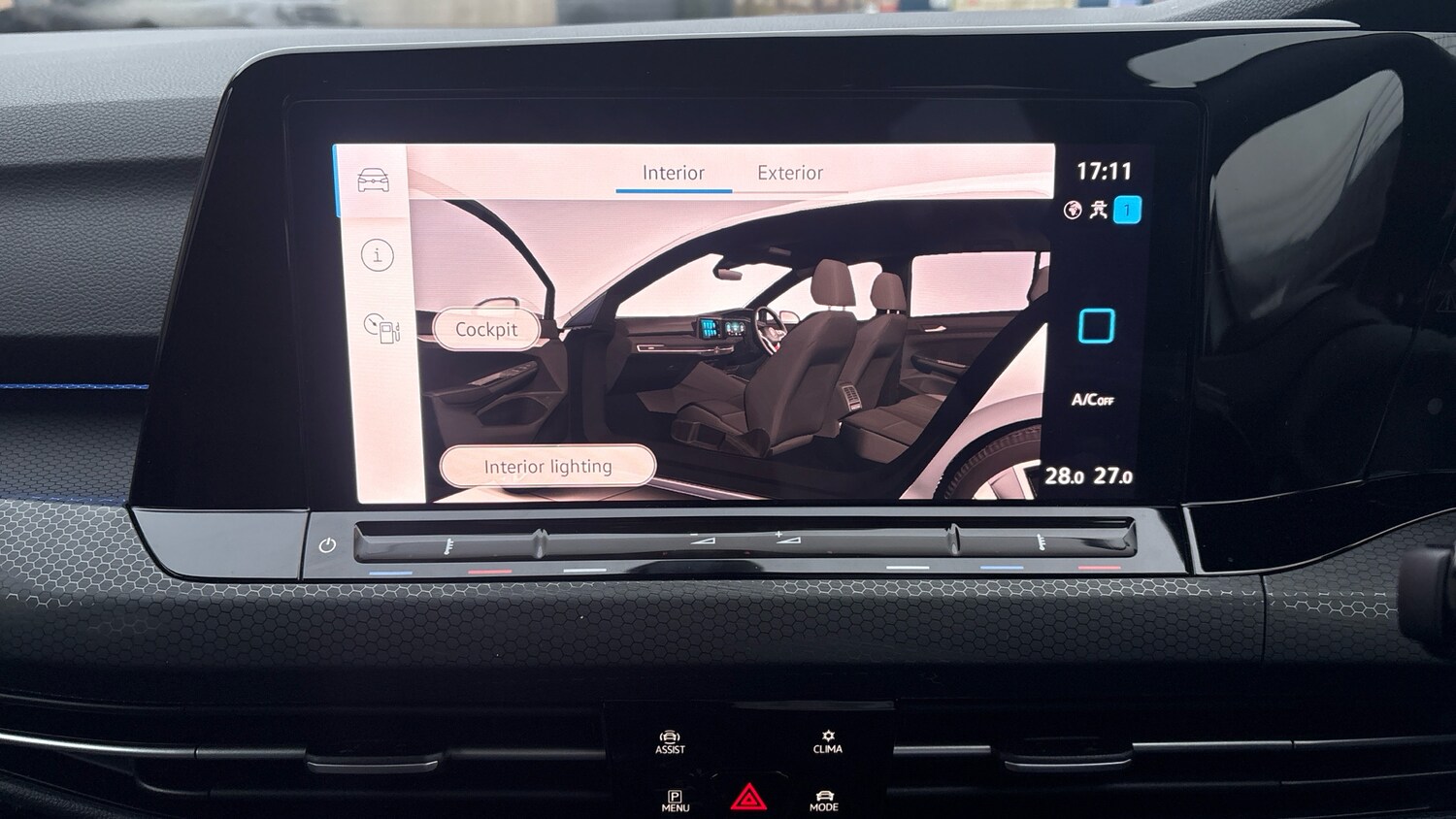 Used Volkswagen Golf 2024 for sale - 77817868: Photo 32