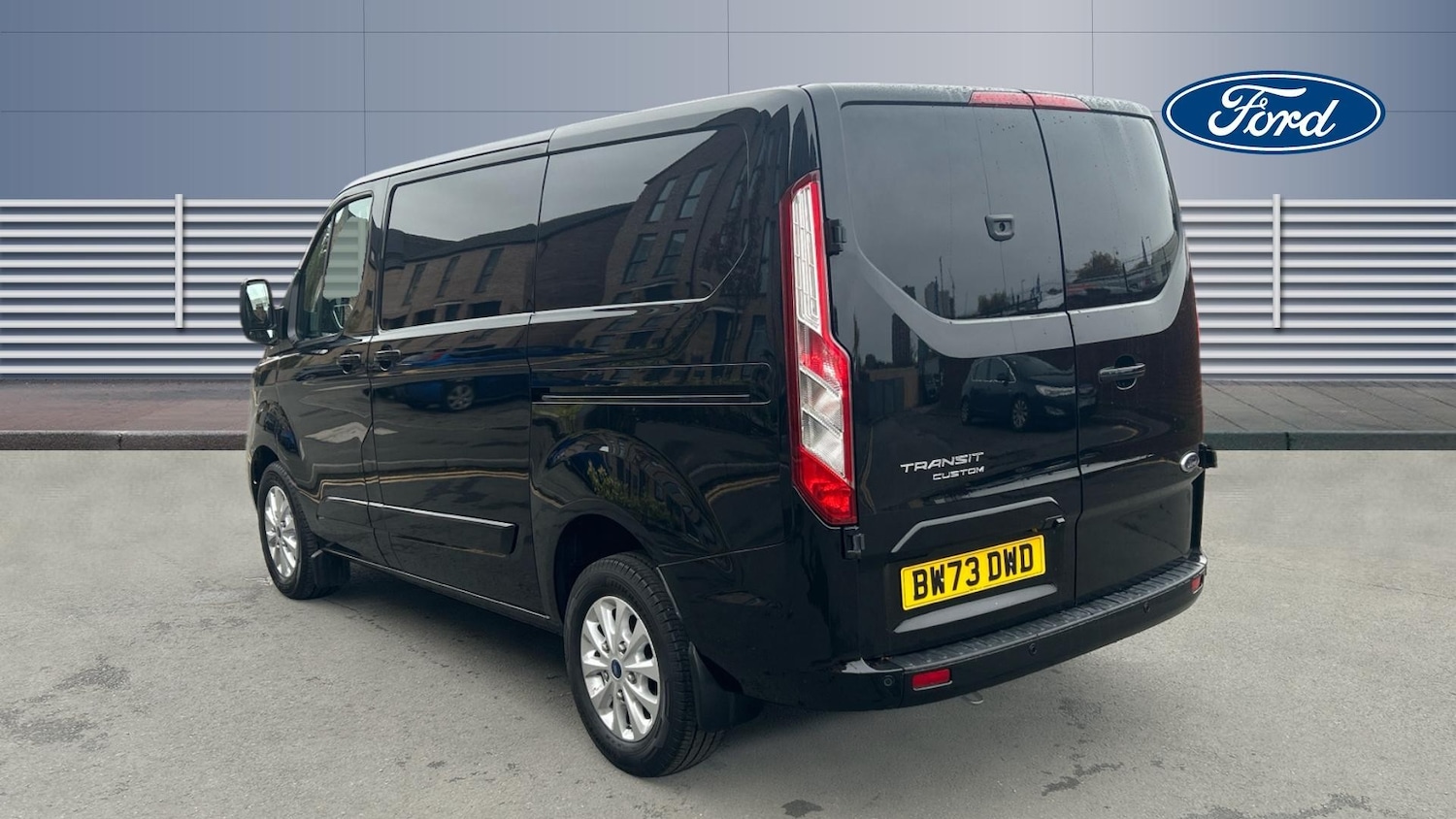 Used Ford Transit Custom 2023 for sale - 76421761: Photo 2