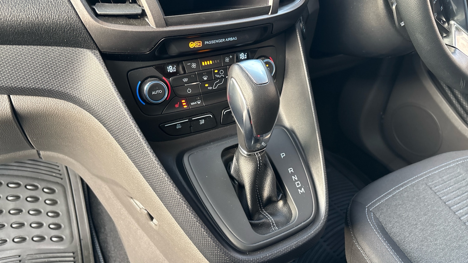 Used Ford Grand Tourneo Connect 2022 for sale - 76577026: Photo 13