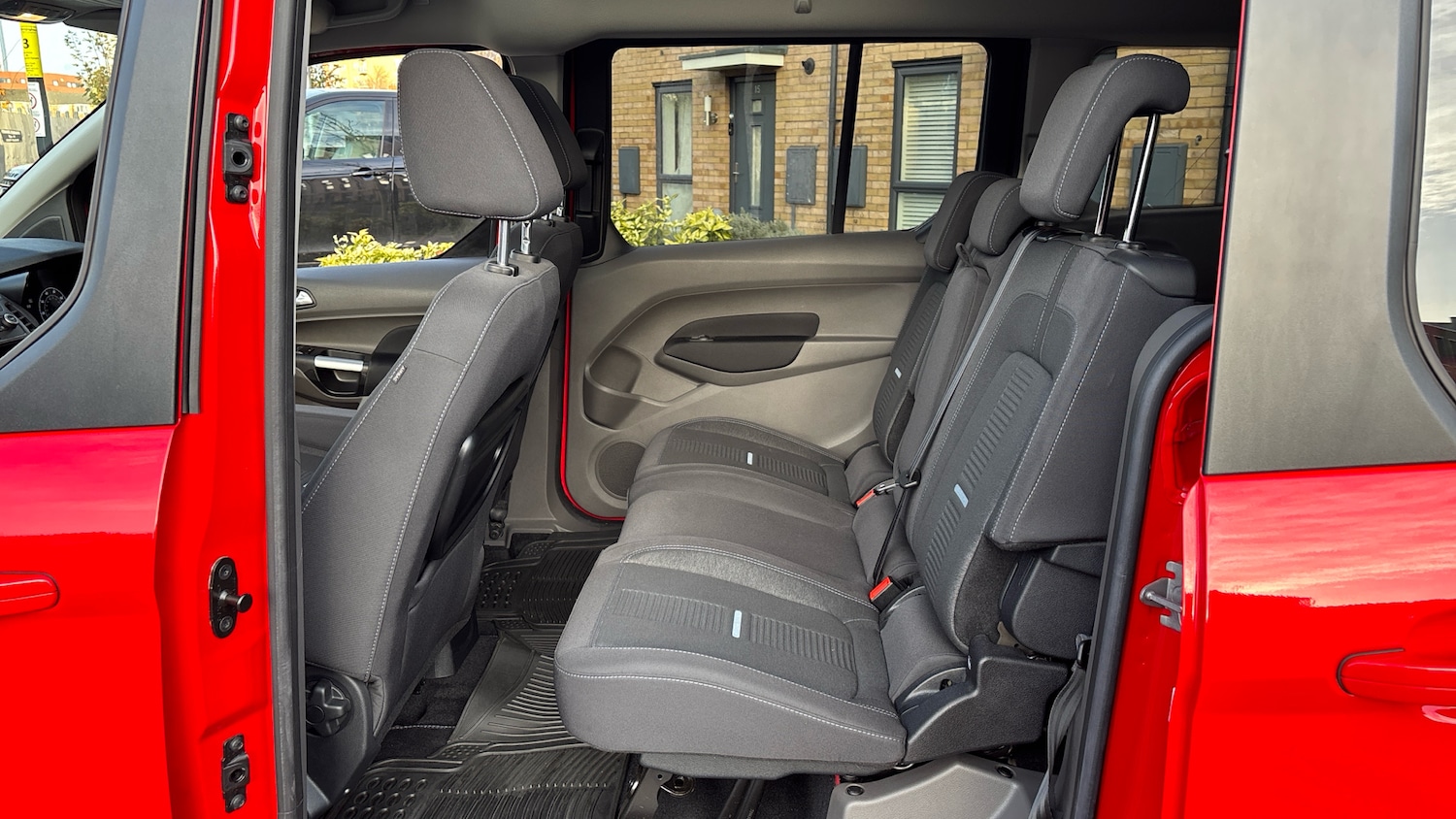 Used Ford Grand Tourneo Connect 2022 for sale - 76577026: Photo 16