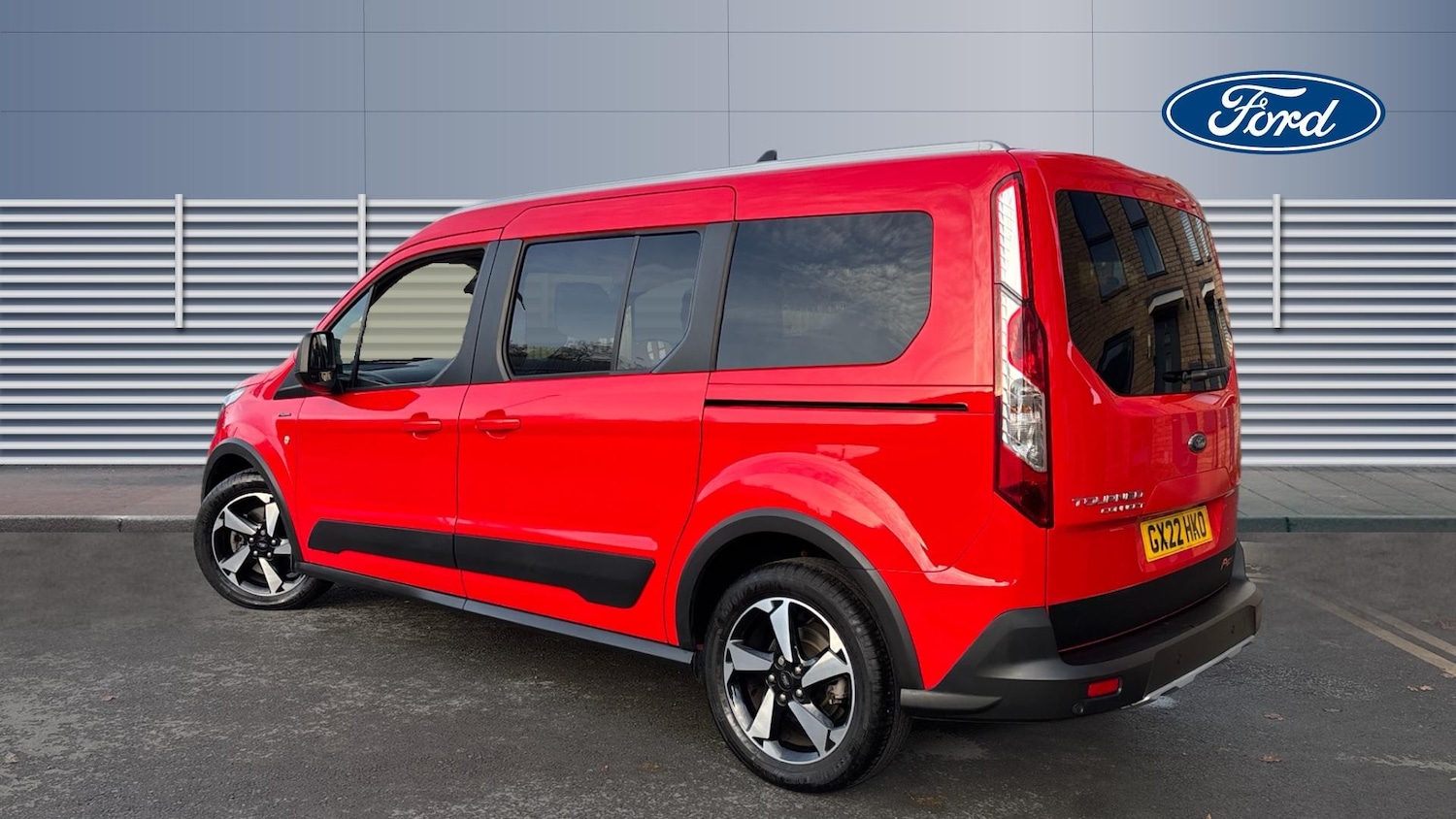 Used Ford Grand Tourneo Connect 2022 for sale - 76577026: Photo 2