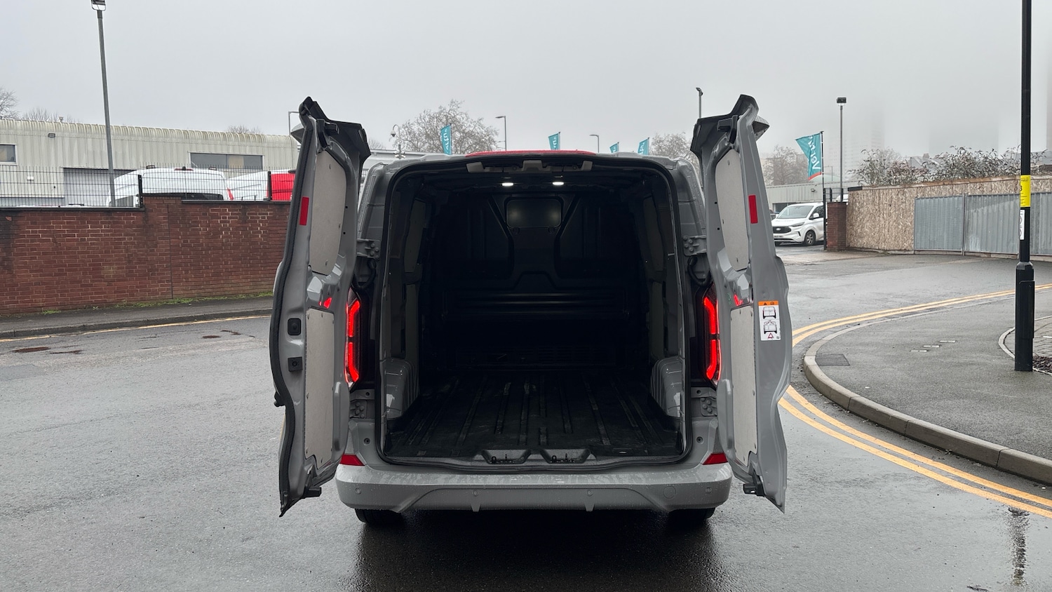 Used Ford Transit Custom 2025 for sale - 77432533: Photo 3