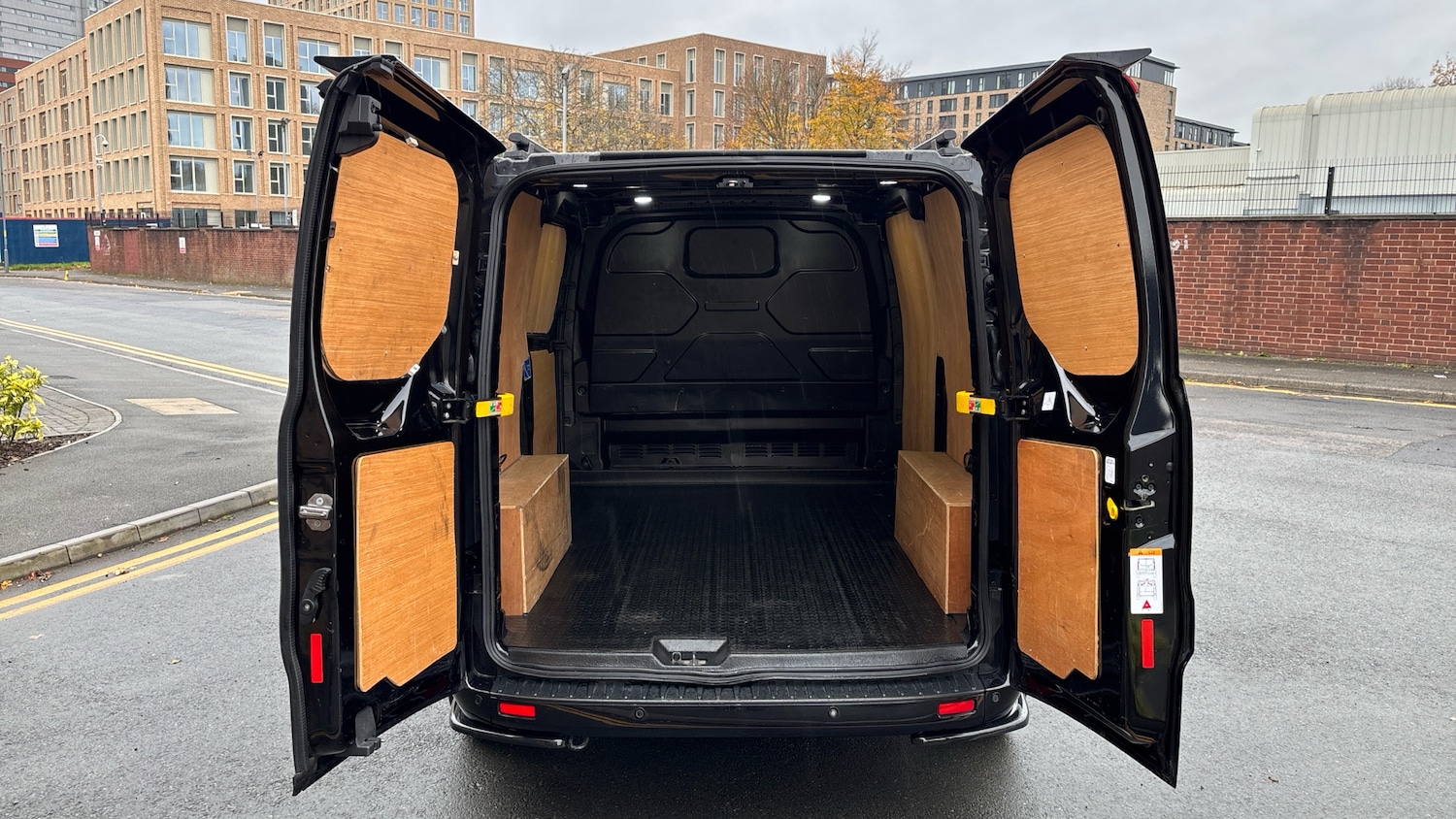 Used Ford Transit Custom 2021 for sale - 76476372: Photo 3