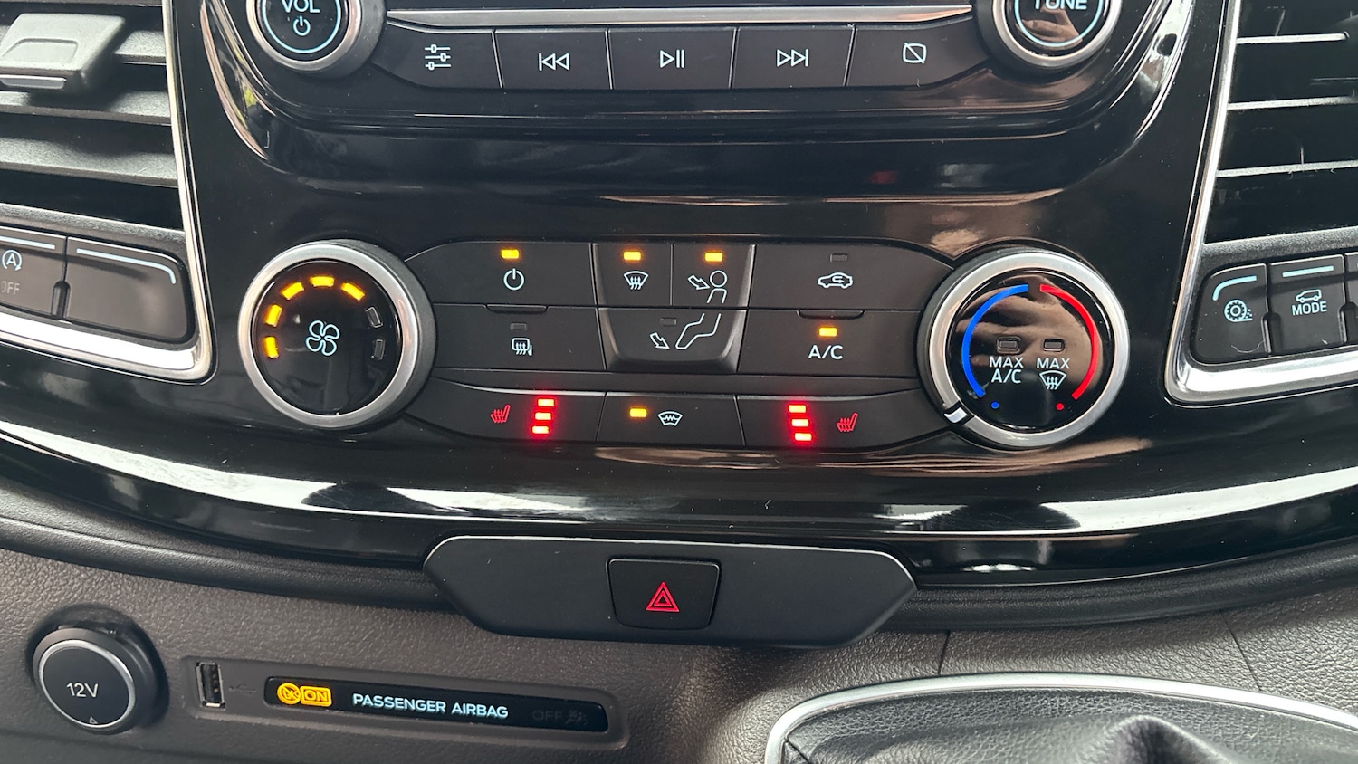 Used Ford Transit Custom 2021 for sale - 76476372: Photo 30