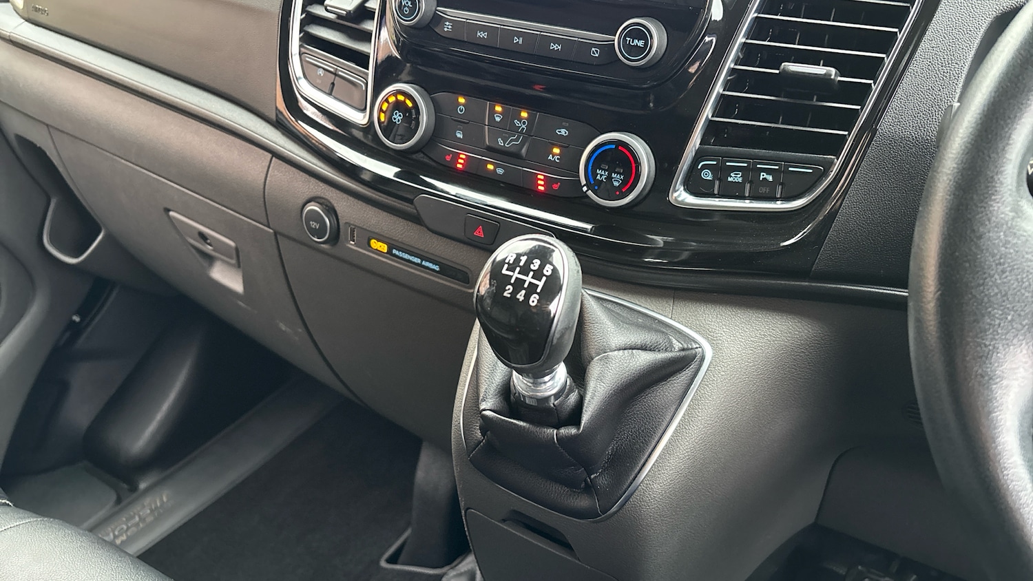 Used Ford Transit Custom 2021 for sale - 76476372: Photo 31