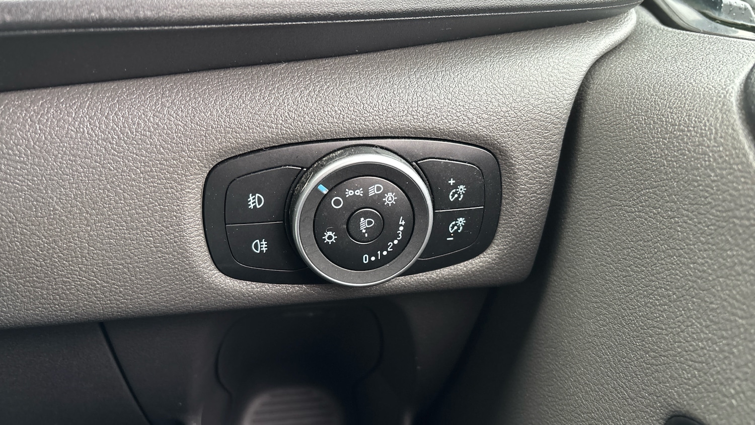 Used Ford Transit Custom 2021 for sale - 76476372: Photo 33