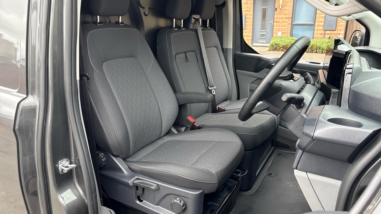 Used Ford Transit Custom 2025 for sale - 77745360: Photo 27