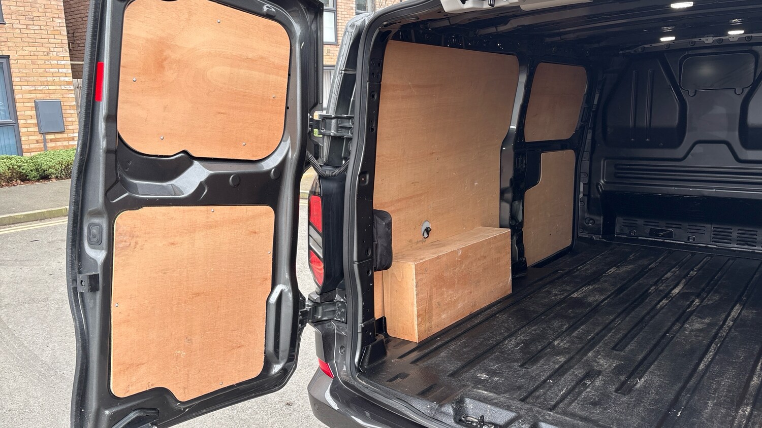 Used Ford Transit Custom 2025 for sale - 77745360: Photo 39