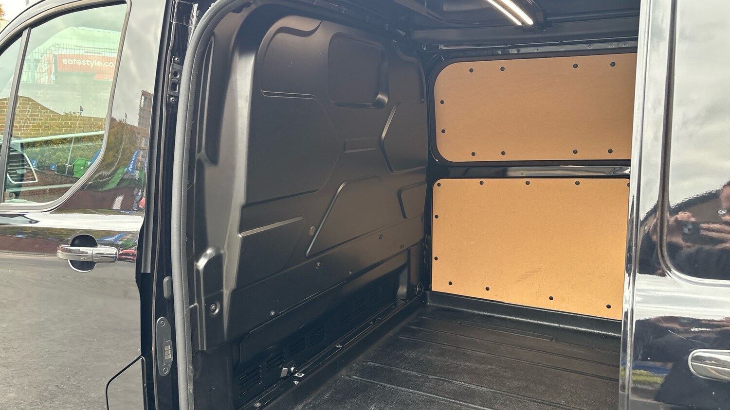 Used Ford Transit Custom 2023 for sale - 76311271: Photo 18