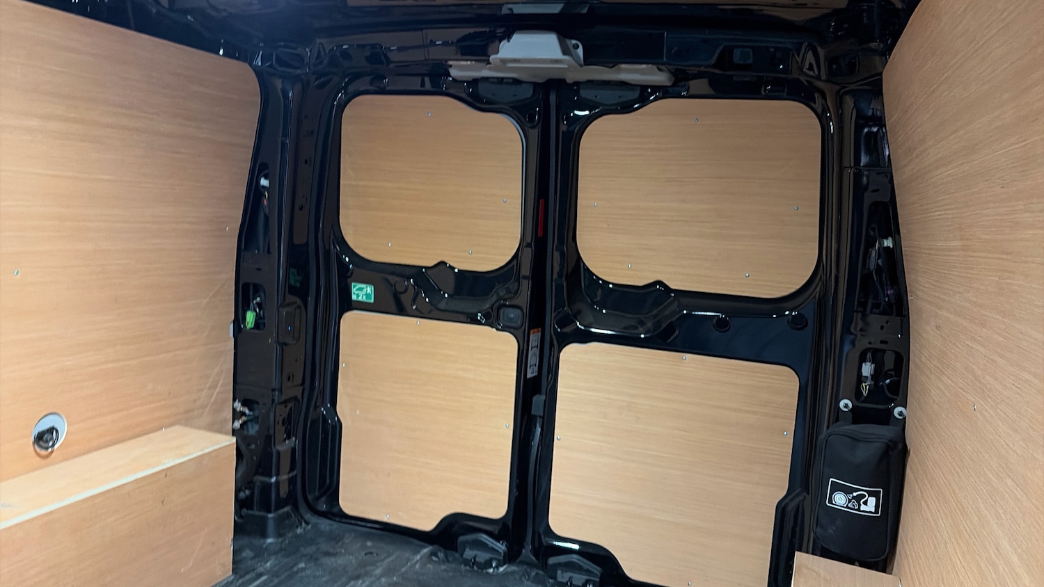 Used Ford Transit Custom 2025 for sale - 76476382: Photo 14