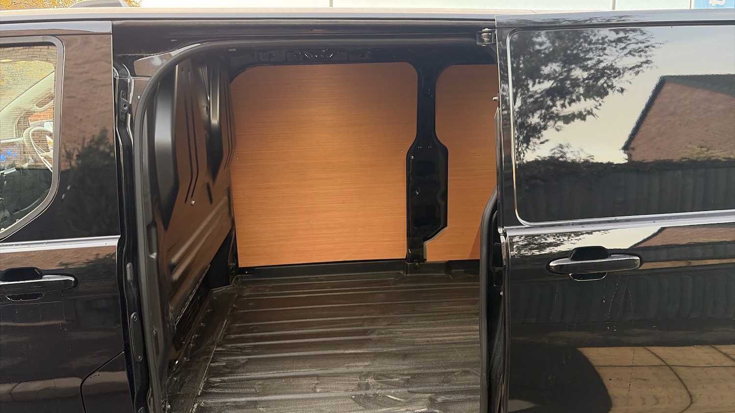 Used Ford Transit Custom 2025 for sale - 76476382: Photo 5