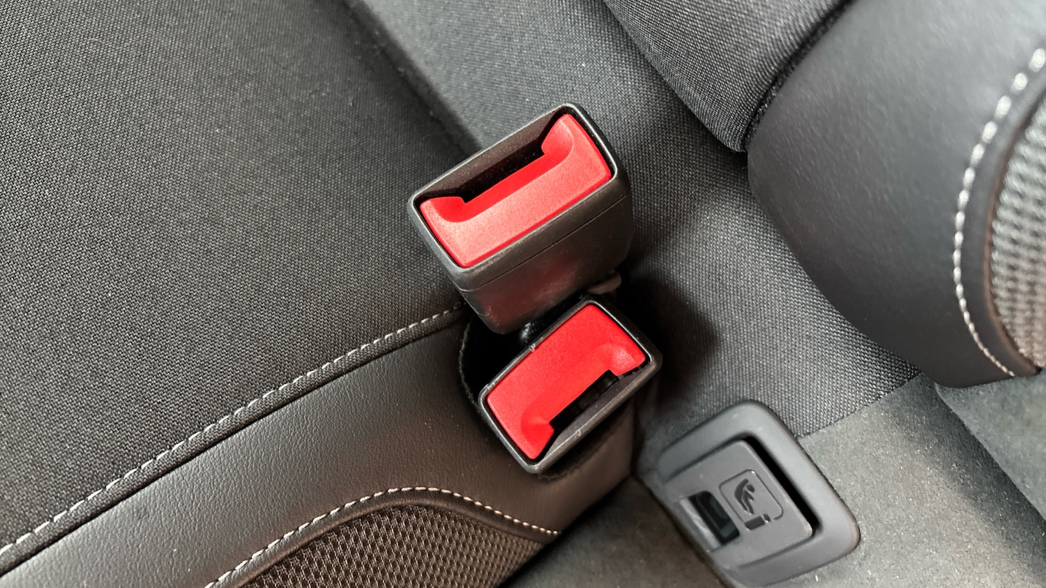 Used Volkswagen T-Roc 2023 for sale - 76577030: Photo 17