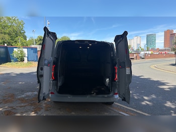 Used Ford Transit Custom 2025 for sale - 79136828: Photo