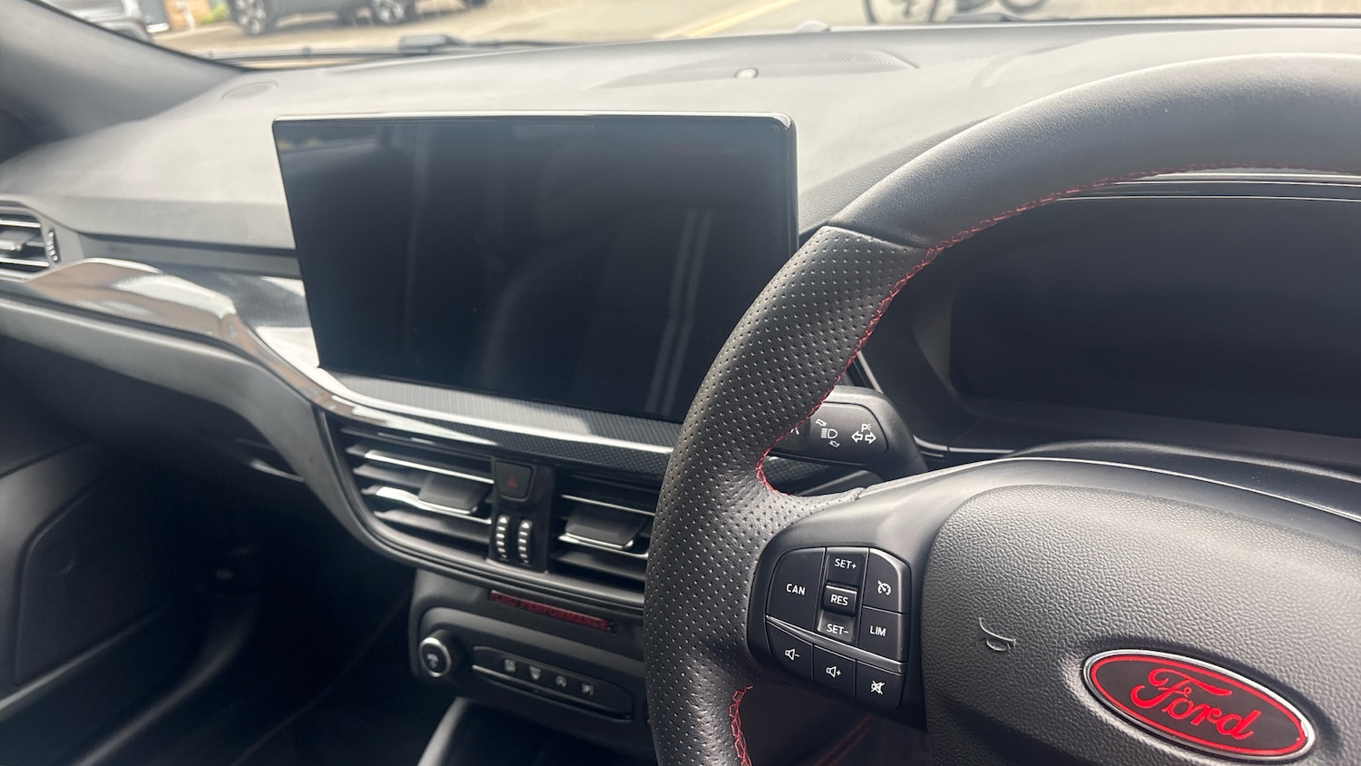 Used Ford Focus 2023 for sale - 78105432: Photo 14