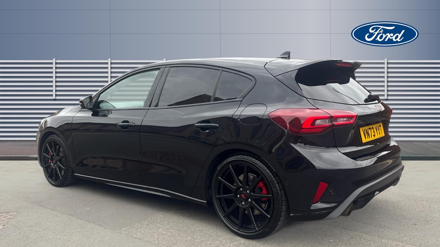 Used Ford Focus 2023 for sale - 78105432: Photo 2