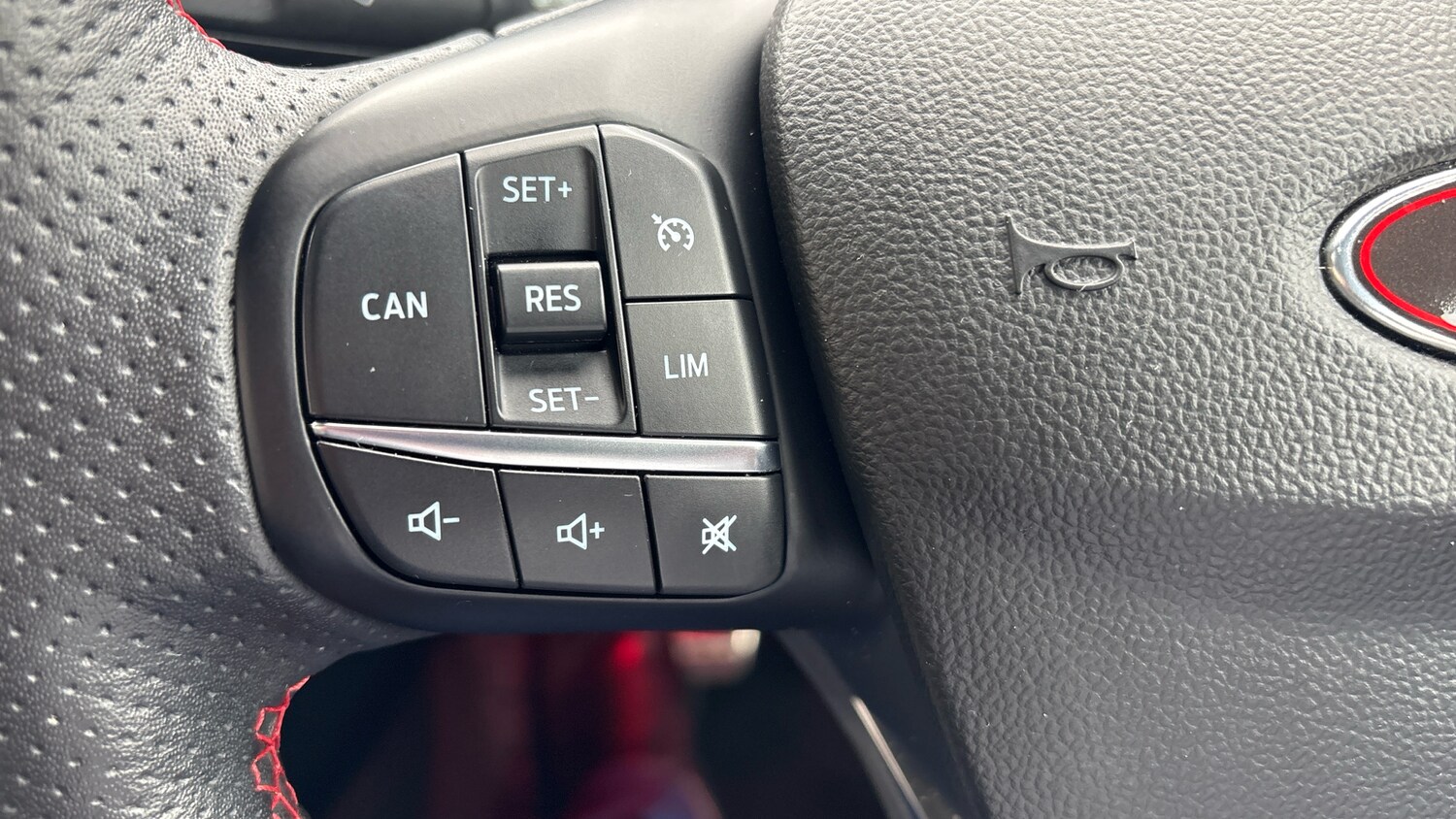 Used Ford Focus 2023 for sale - 78105432: Photo 36