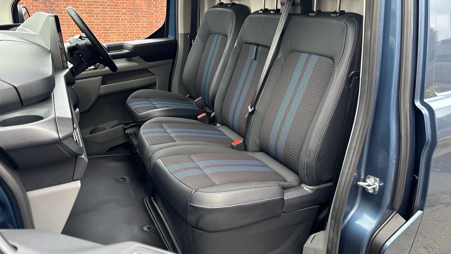 Used Ford Transit Custom 2024 for sale - 77902871: Photo 36
