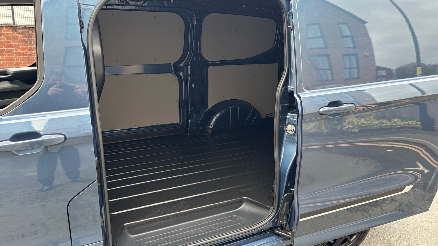 Used Ford Transit Custom 2024 for sale - 77902871: Photo 5