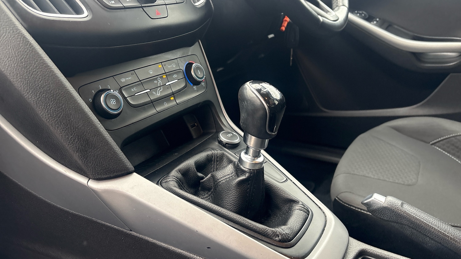 Used Ford Focus 2018 for sale - 77603592: Photo 13