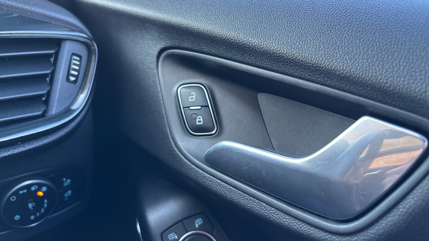 Used Ford Puma 2021 for sale - 77365124: Photo 28