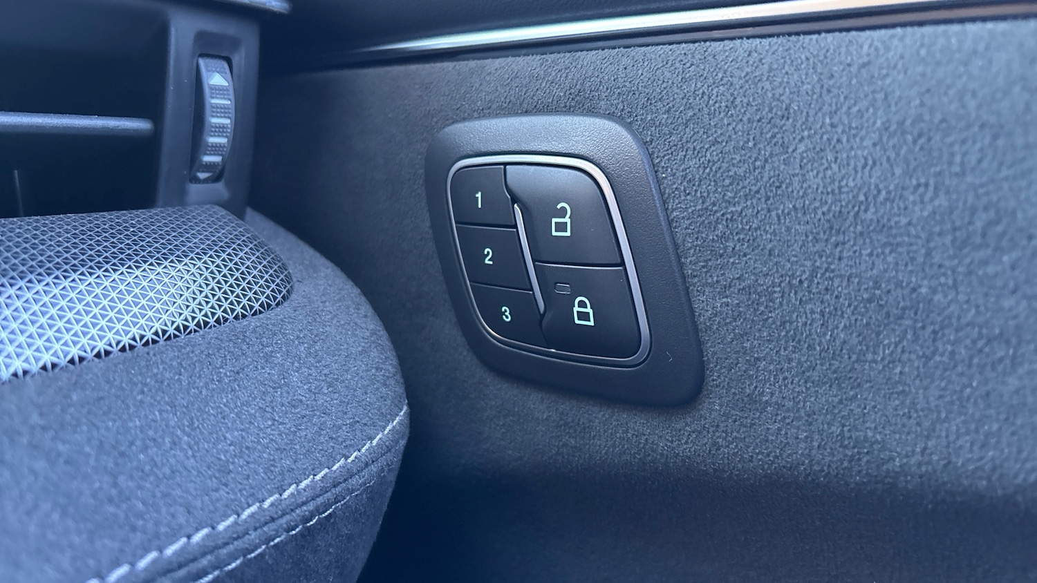 Used Ford Mustang Mach-E 2025 for sale - 76807411: Photo 33