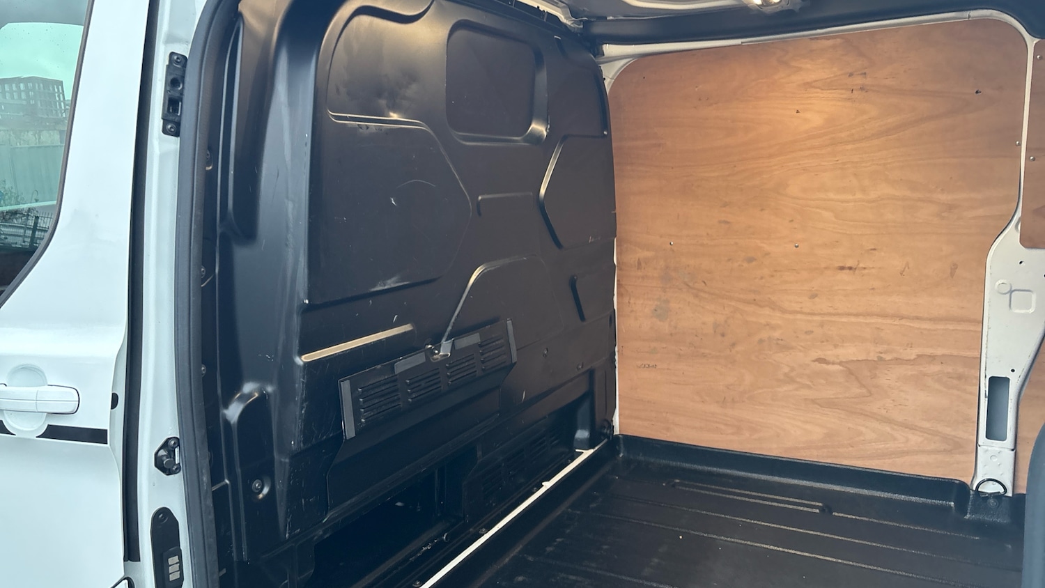 Used Ford Transit Custom 2022 for sale - 77297048: Photo 18