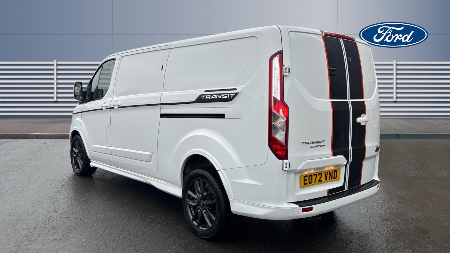 Used Ford Transit Custom 2022 for sale - 77297048: Photo 2