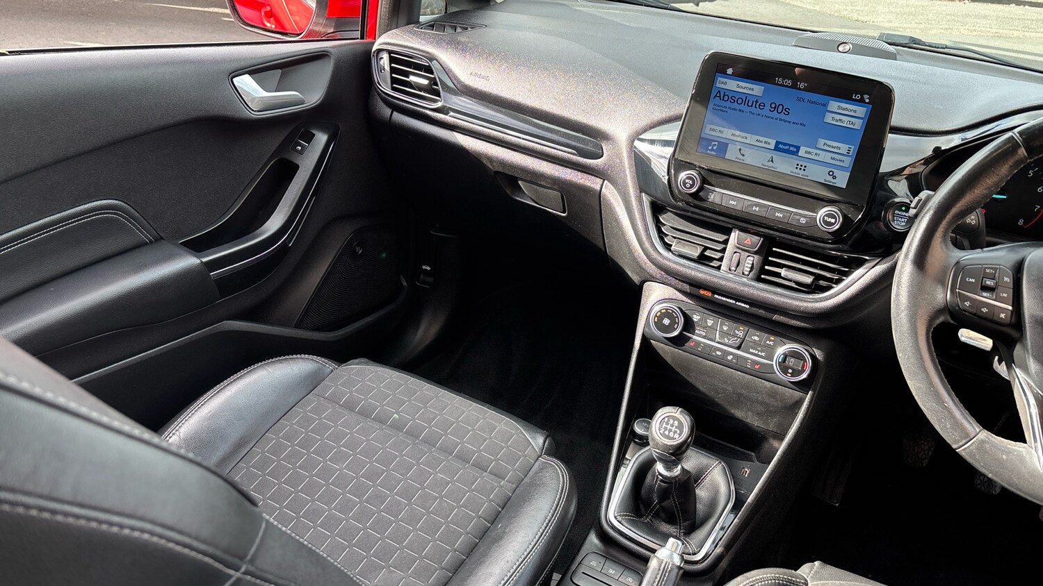 Used Ford Fiesta 2018 for sale - 76193040: Photo 14