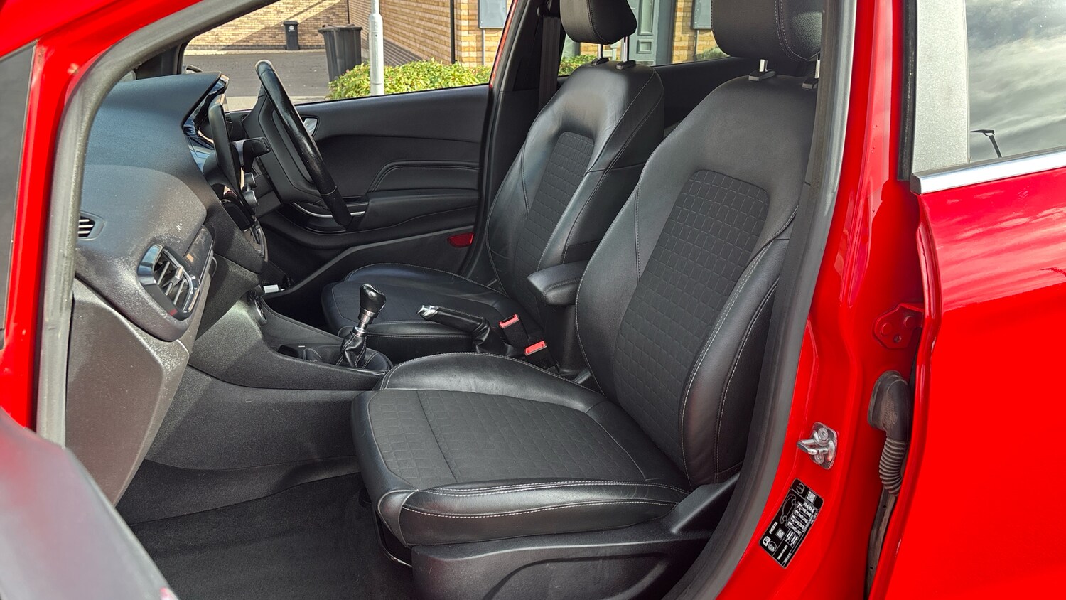 Used Ford Fiesta 2018 for sale - 76193040: Photo 26