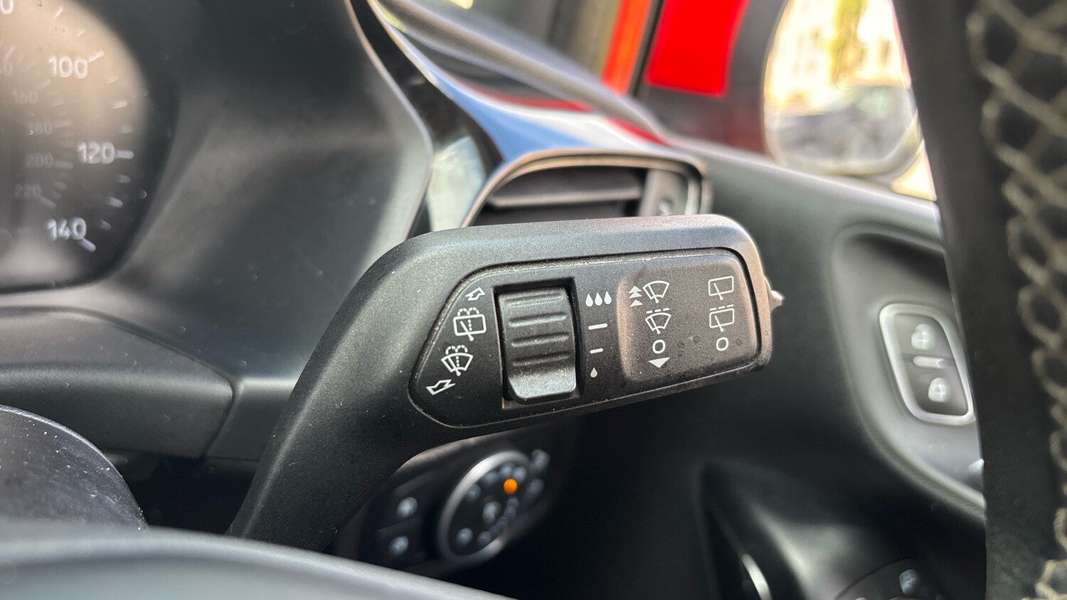 Used Ford Fiesta 2018 for sale - 76193040: Photo 33