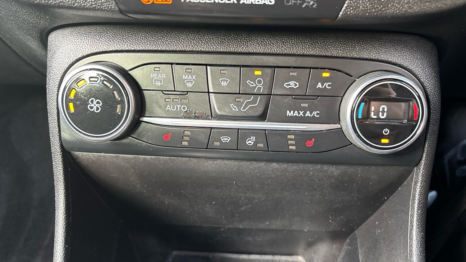 Used Ford Fiesta 2018 for sale - 76193040: Photo 41