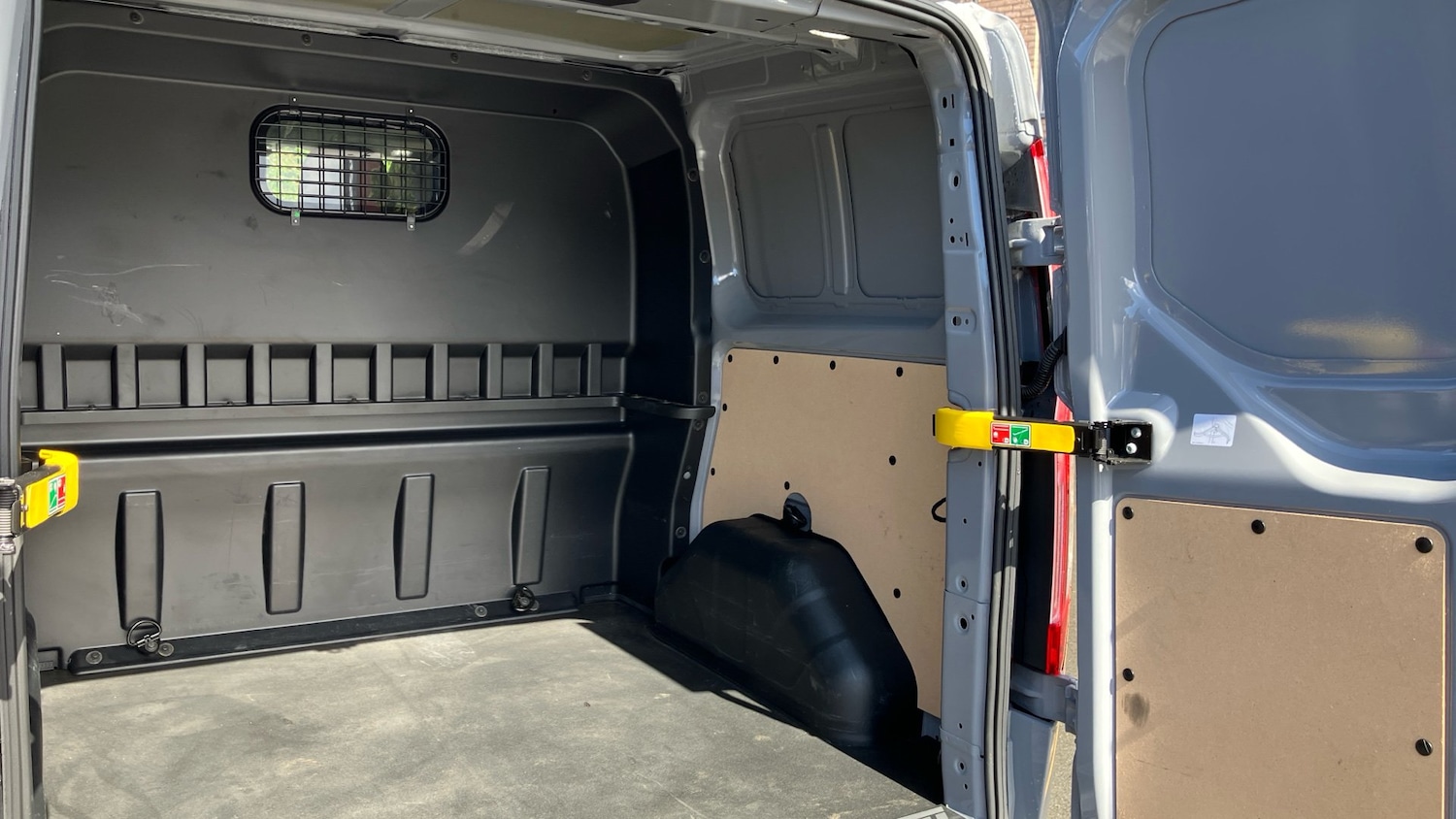 Vehicle 21