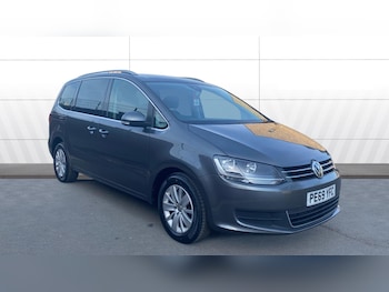 Used Volkswagen Sharan 2019 for sale - 77997487: Photo