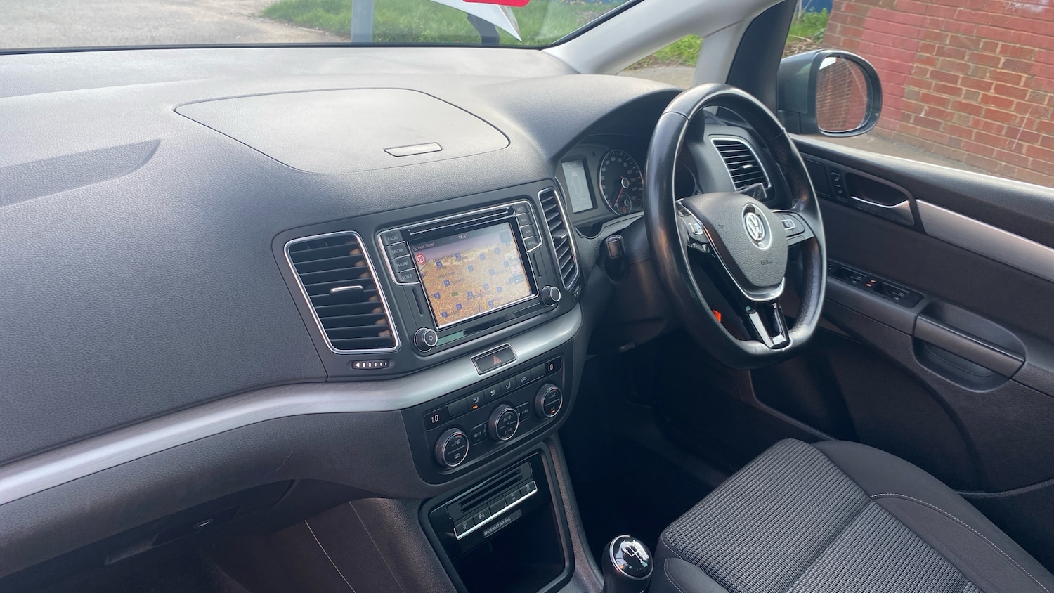 Used Volkswagen Sharan 2019 for sale - 77997487: Photo 9