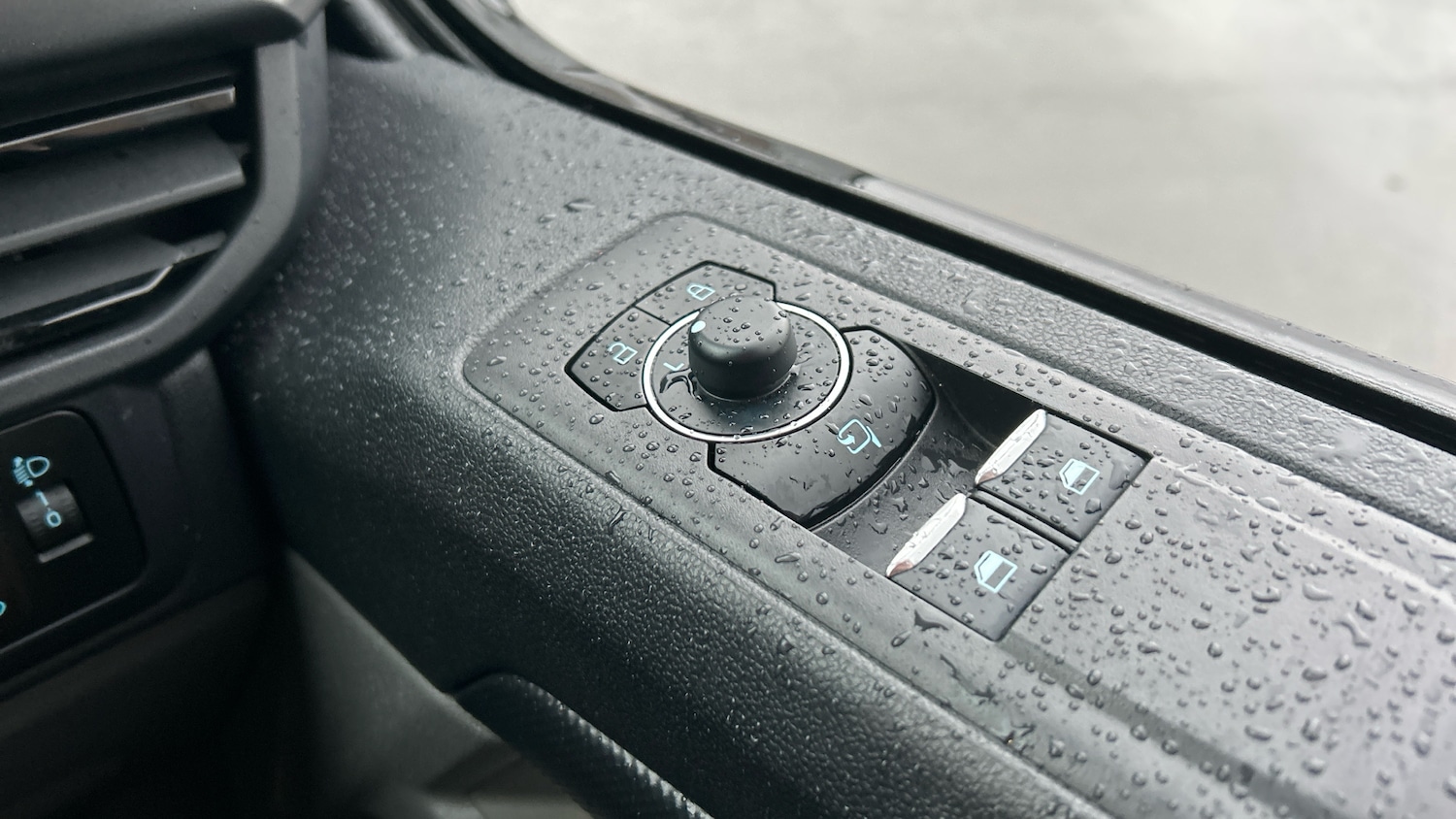 Used Ford Transit Custom 2025 for sale - 77248552: Photo 24