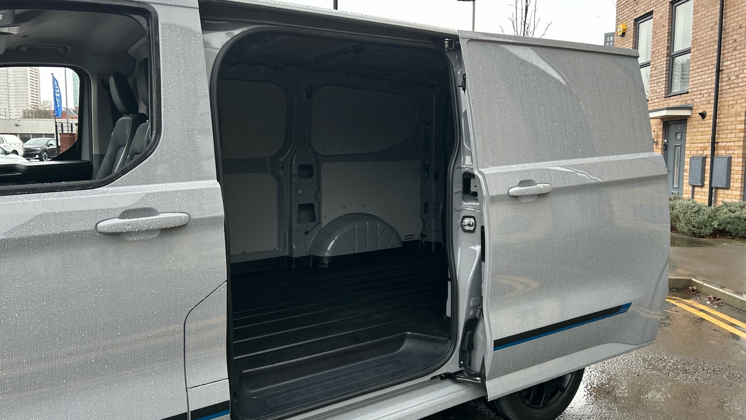 Used Ford Transit Custom 2025 for sale - 77248552: Photo 5