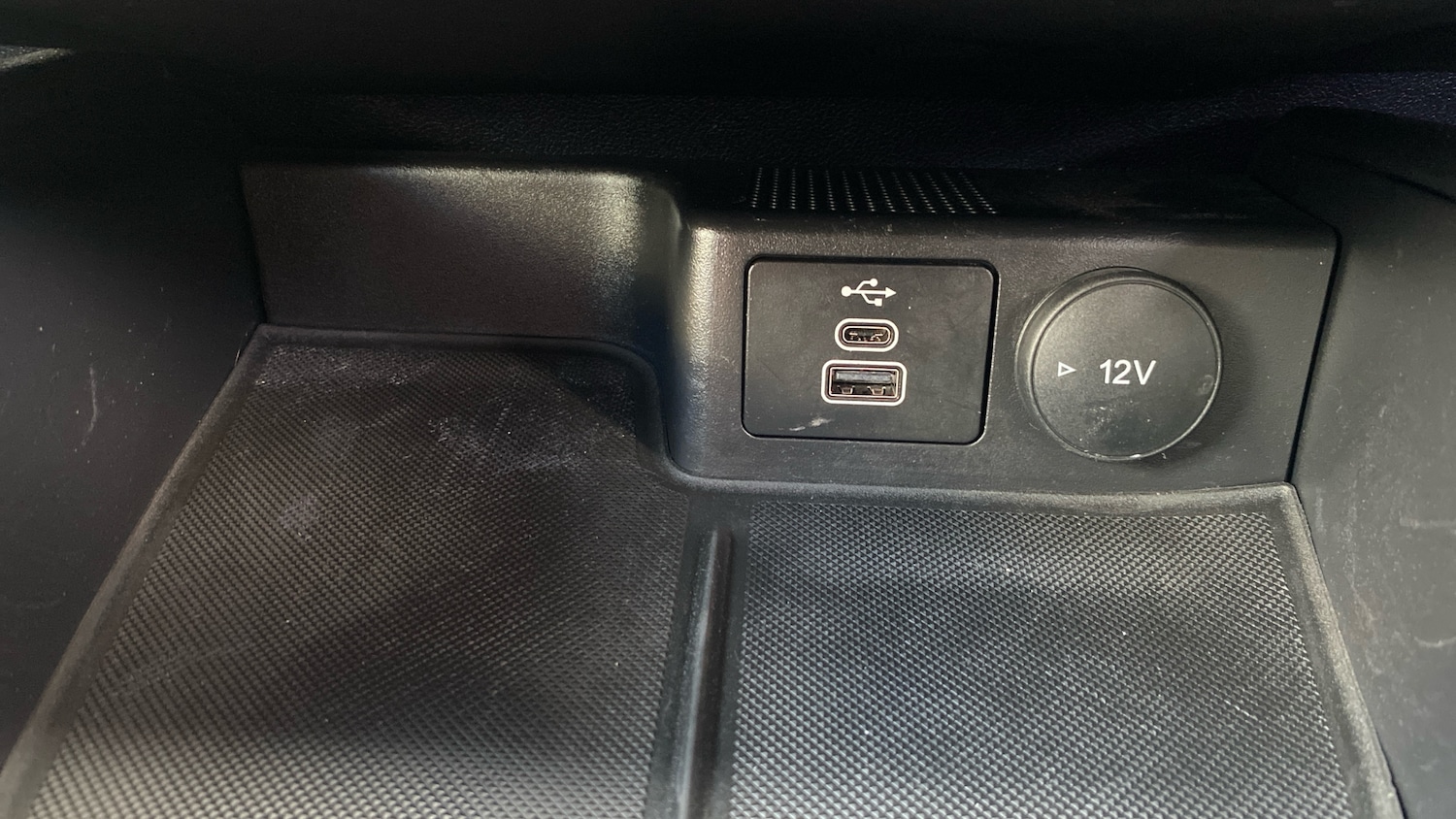 Used Ford Kuga 2023 for sale - 77845196: Photo 28