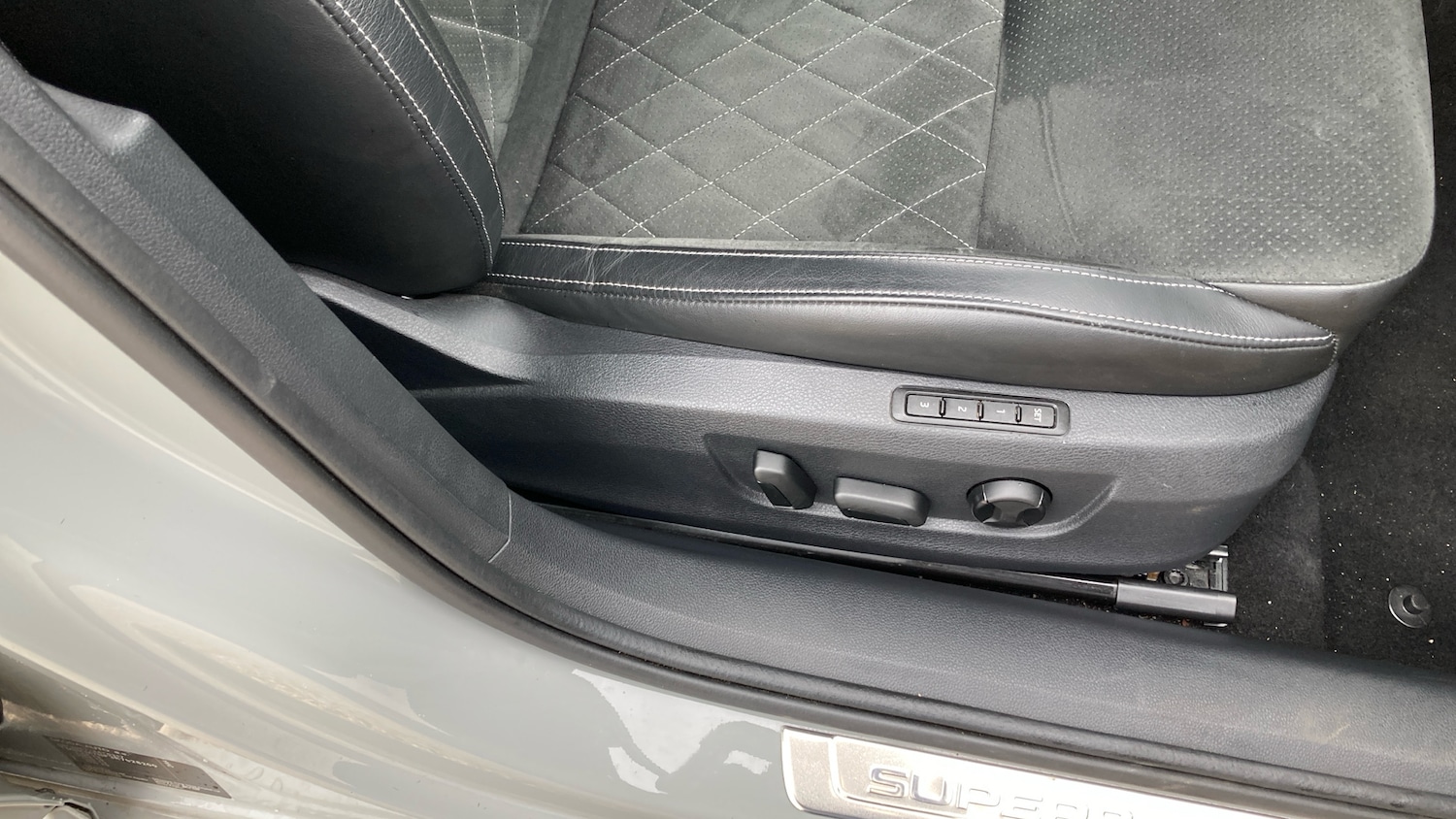 Used Skoda Superb 2024 for sale - 77774383: Photo 28