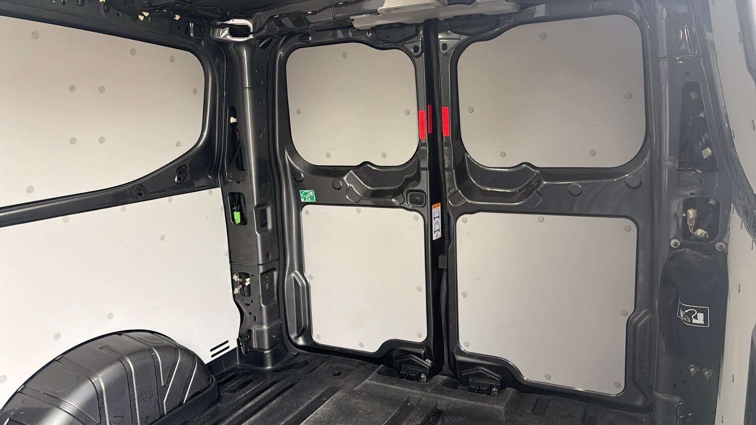 Used Ford Transit Custom 2024 for sale - 77590314: Photo 14