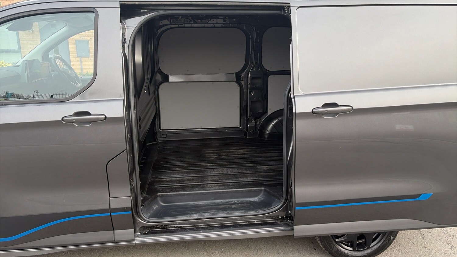 Used Ford Transit Custom 2024 for sale - 77590314: Photo 5