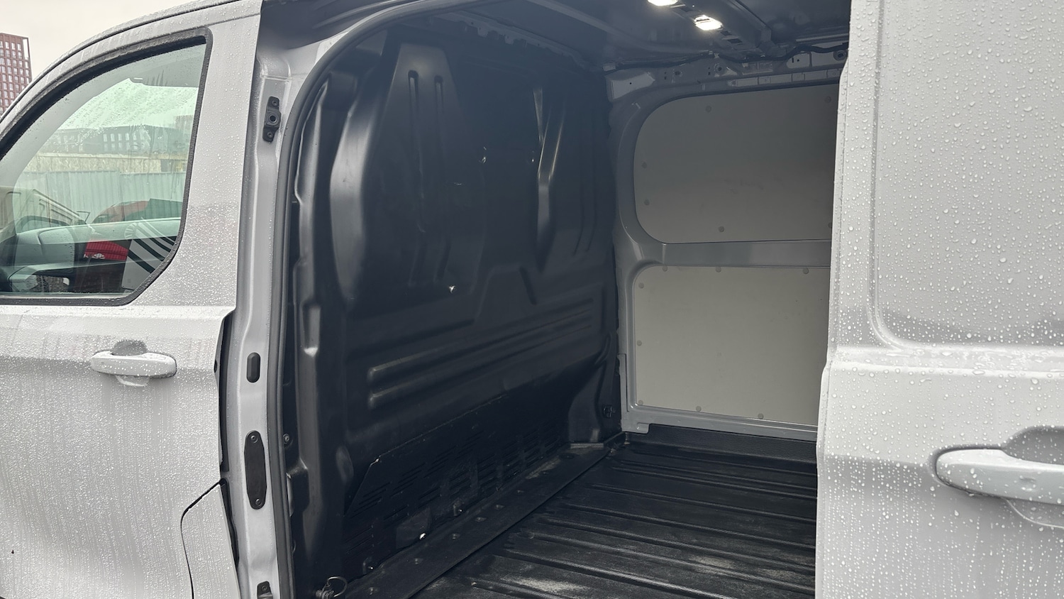 Used Ford Transit Custom 2024 for sale - 77445601: Photo 18