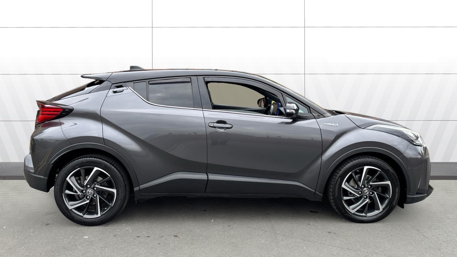Used Toyota C-HR 2021 for sale - 76319967: Photo 5
