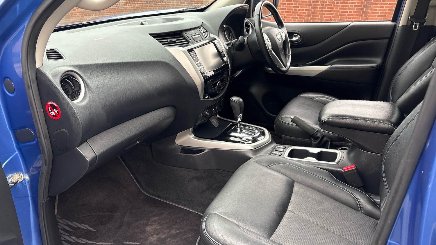 Used Nissan Navara 2020 for sale - 77935115: Photo 13