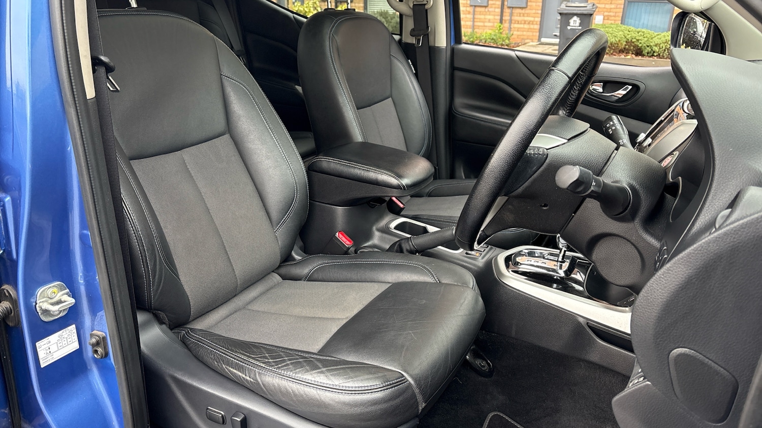 Used Nissan Navara 2020 for sale - 77935115: Photo 28