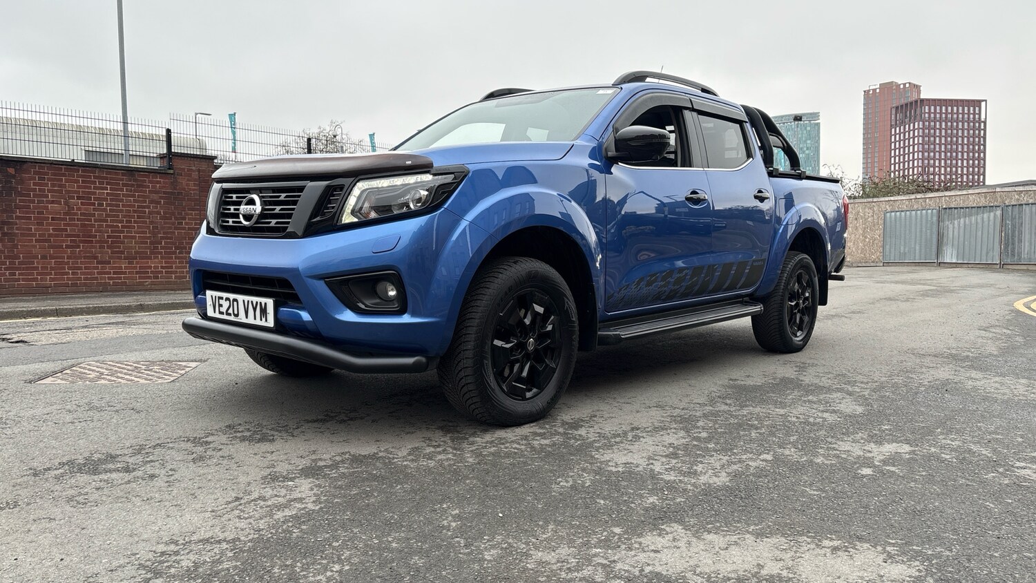 Used Nissan Navara 2020 for sale - 77935115: Photo 32