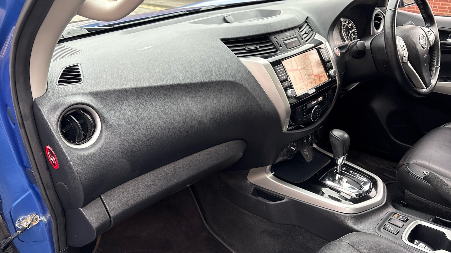 Used Nissan Navara 2020 for sale - 77935115: Photo 33