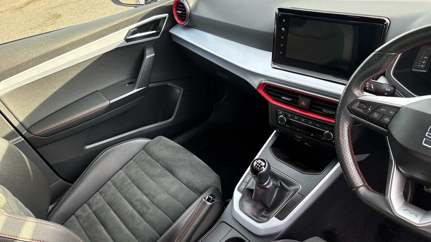 Used SEAT Arona 2023 for sale - 76402338: Photo 14