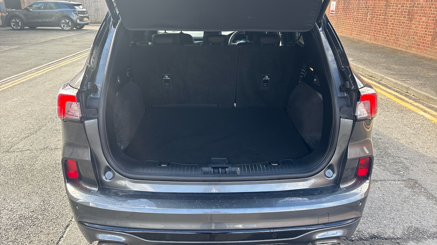 Used Ford Kuga 2023 for sale - 78121198: Photo 4